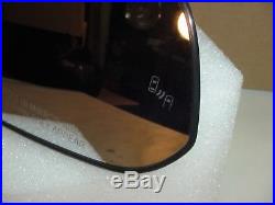16-18 Toyota Rav4 R Door Mirror Glass withHeat, Blind Spot Monitor, Panoramic View